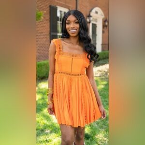 BUDDY LOVE  🧡 Orange Lace Dress Large